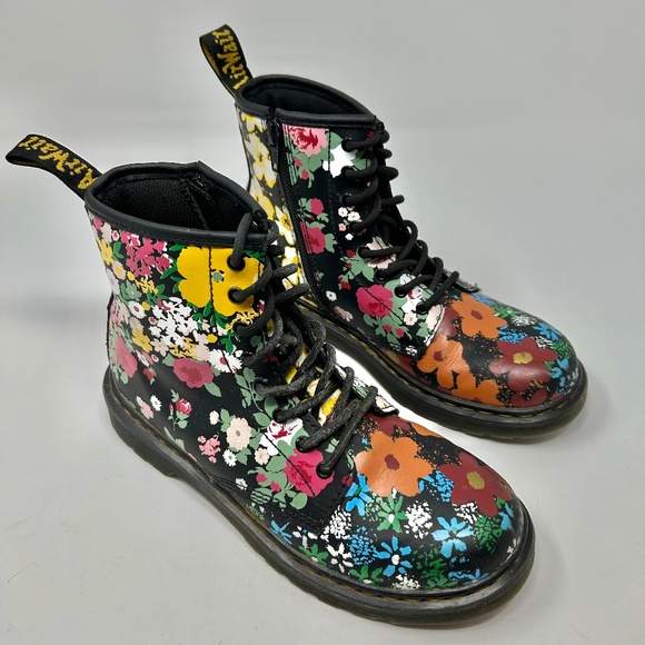 Dr. Martens Shoes - Dr. Martens AirWair Black Floral Boots Women Size 5 Festival Boho Iconic